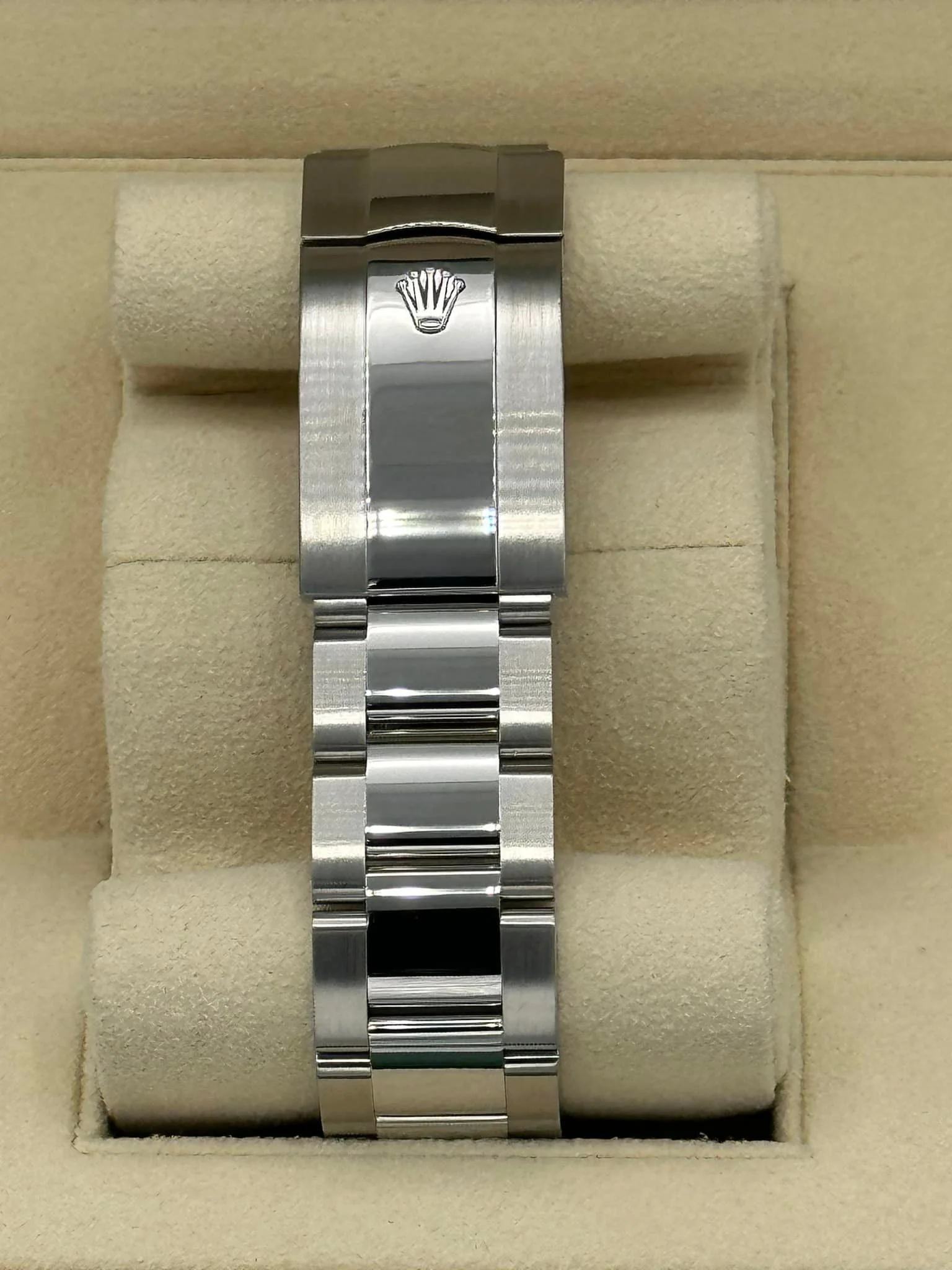 Rolex Sky-Dweller 42mm 326934 Stainless Steel Oyster White Dial - Image 2