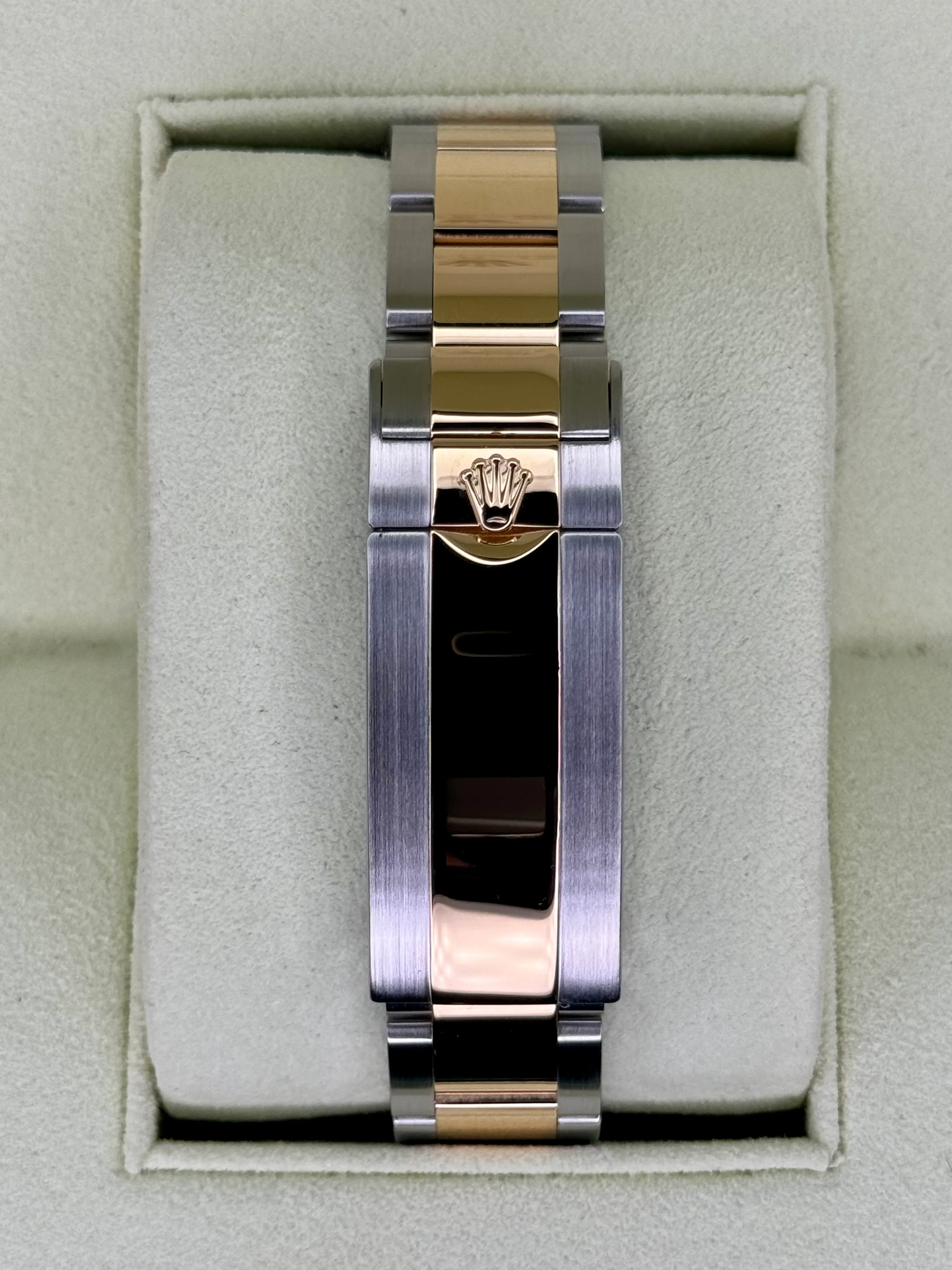 2015 Rolex Submariner 40mm 116613N Two-Tone Black Serti Diamond Dial - Image 2