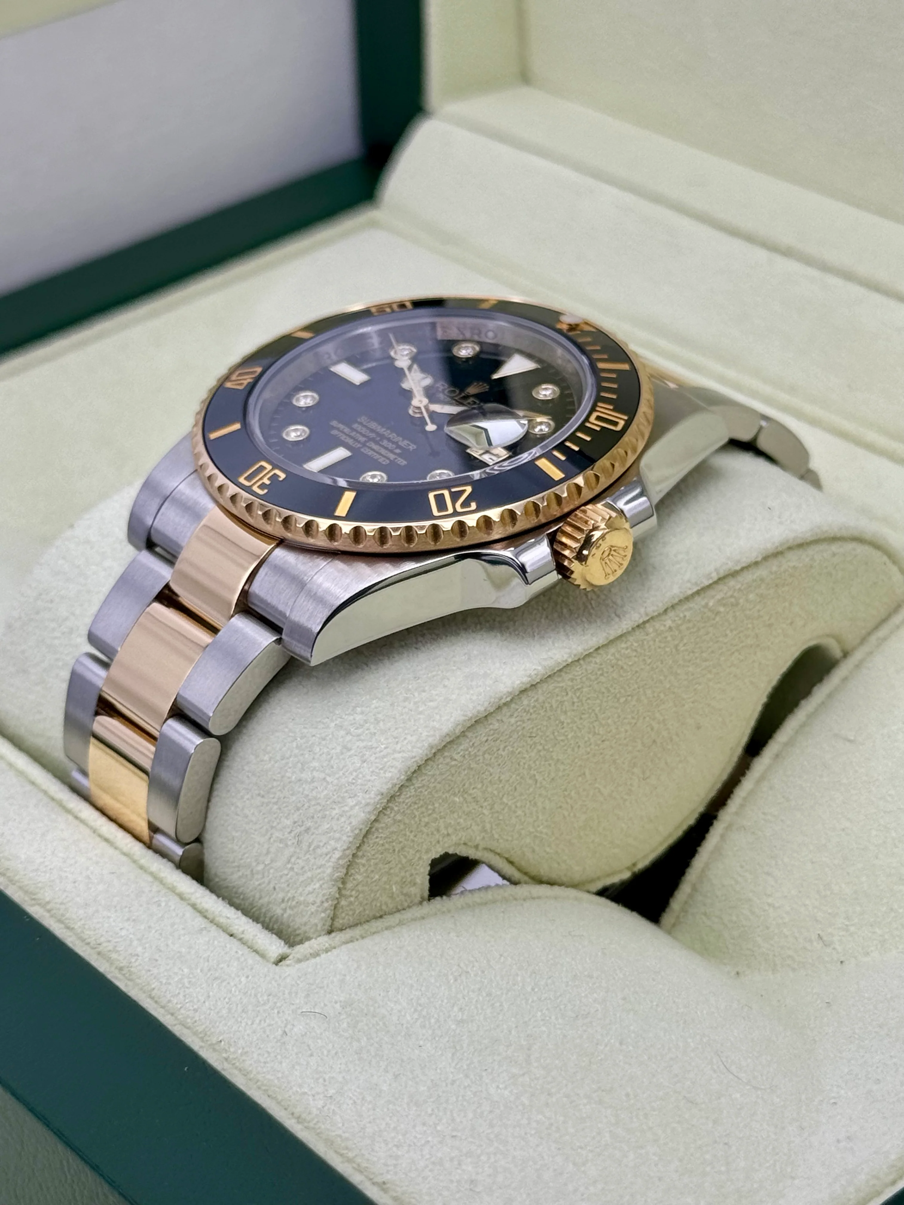2015 Rolex Submariner 40mm 116613N Two-Tone Black Serti Diamond Dial - Image 5