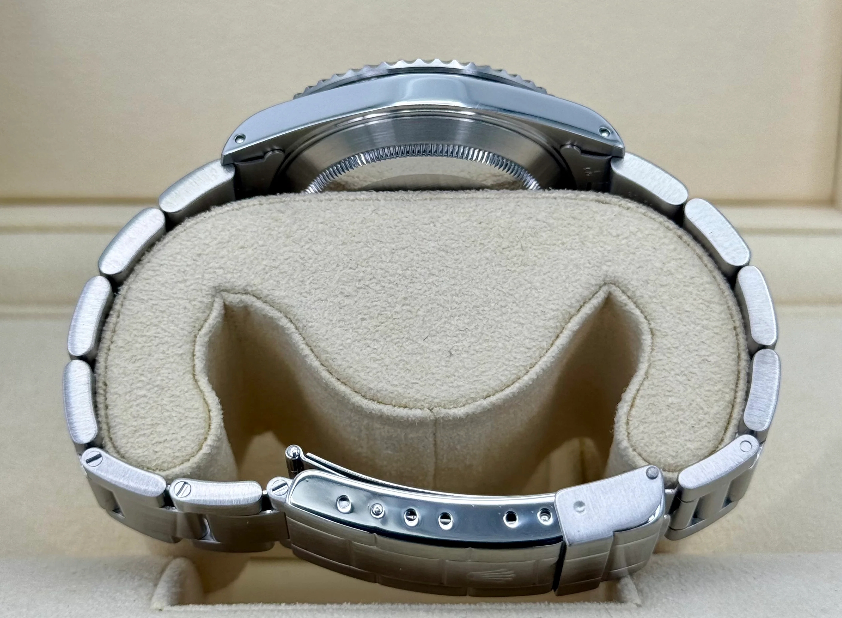 1995 Rolex Submariner 40mm 14060 Stainless Steel Black Dial - Image 10