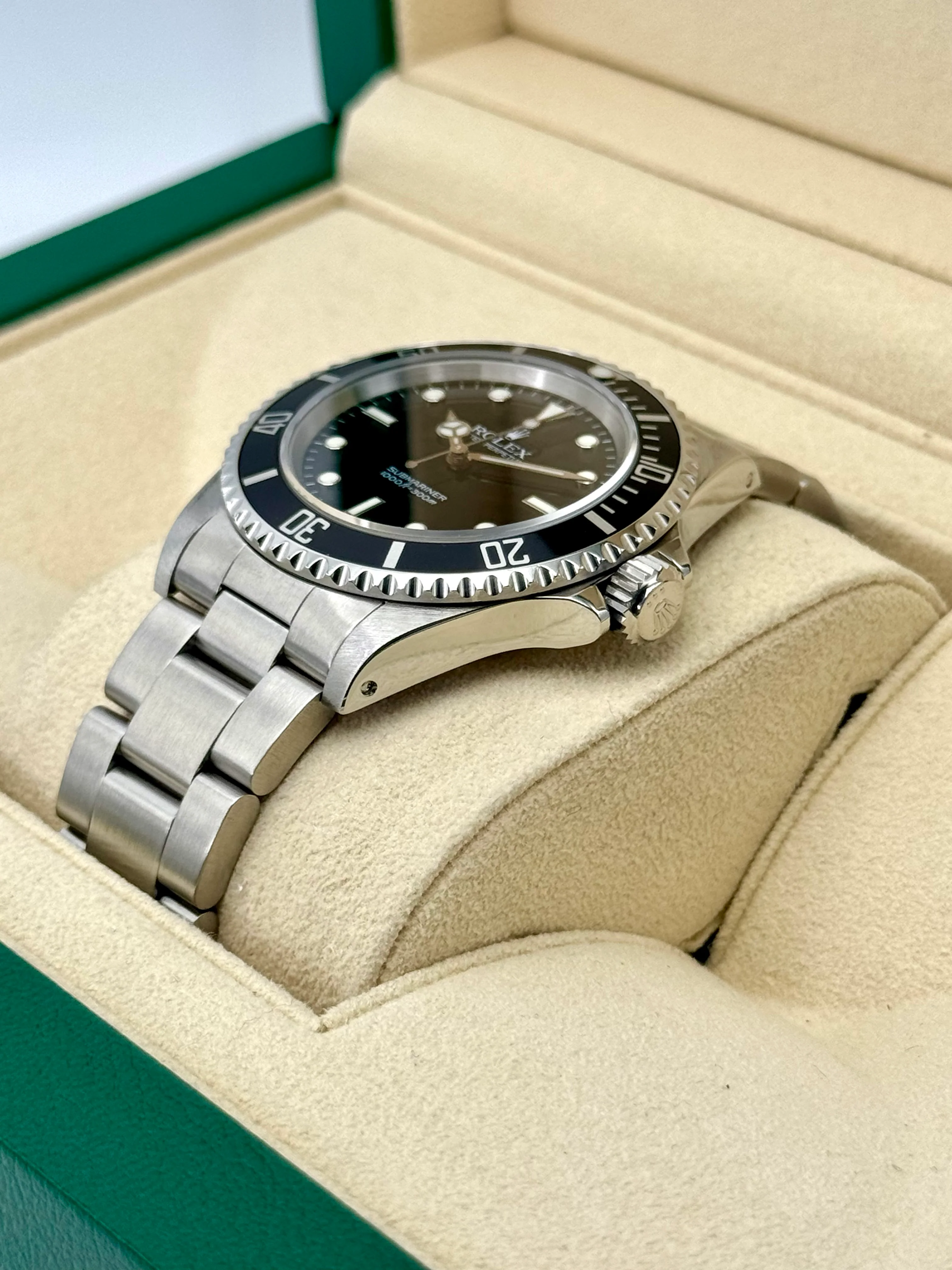 1995 Rolex Submariner 40mm 14060 Stainless Steel Black Dial - Image 5