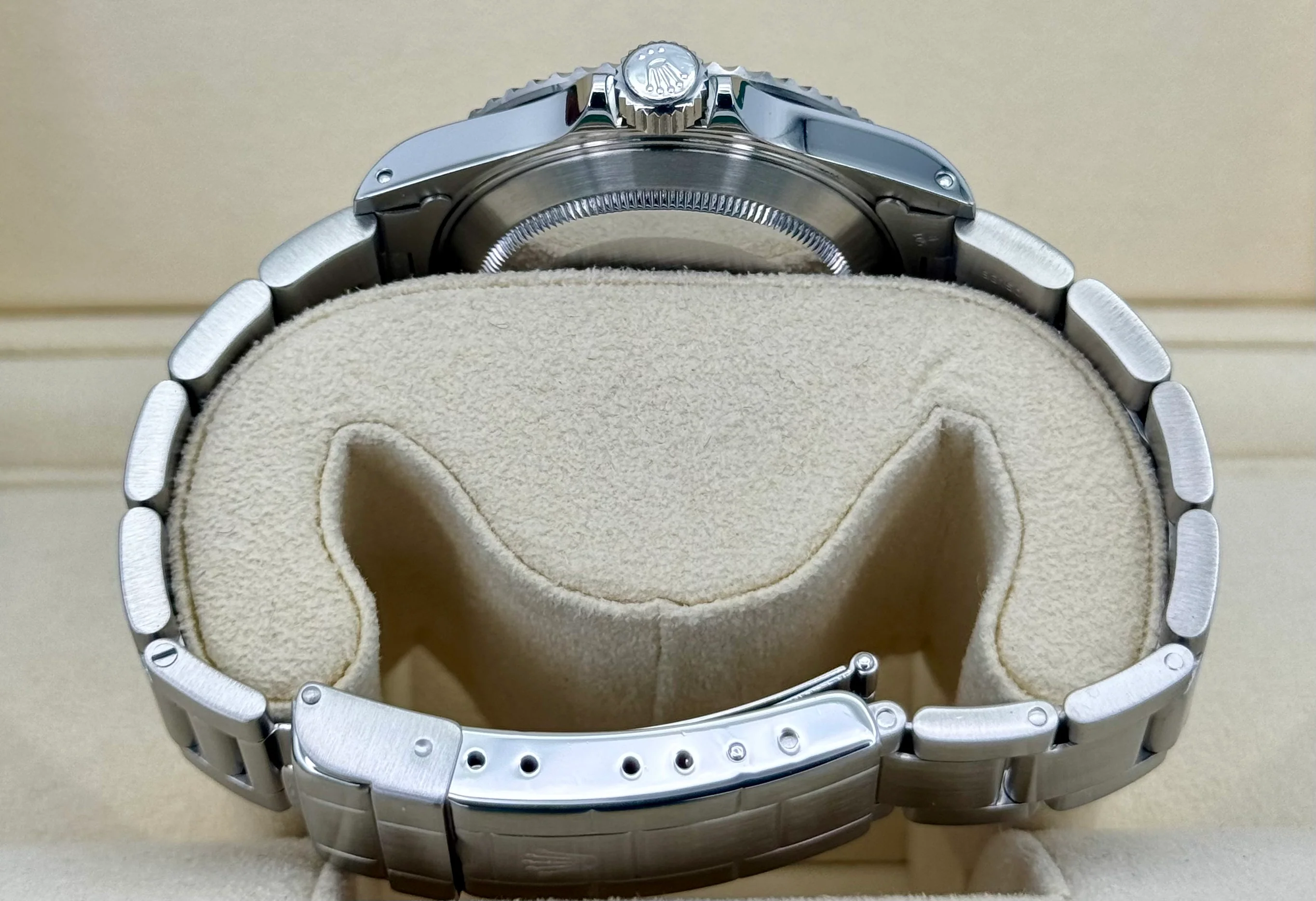 1995 Rolex Submariner 40mm 14060 Stainless Steel Black Dial - Image 9