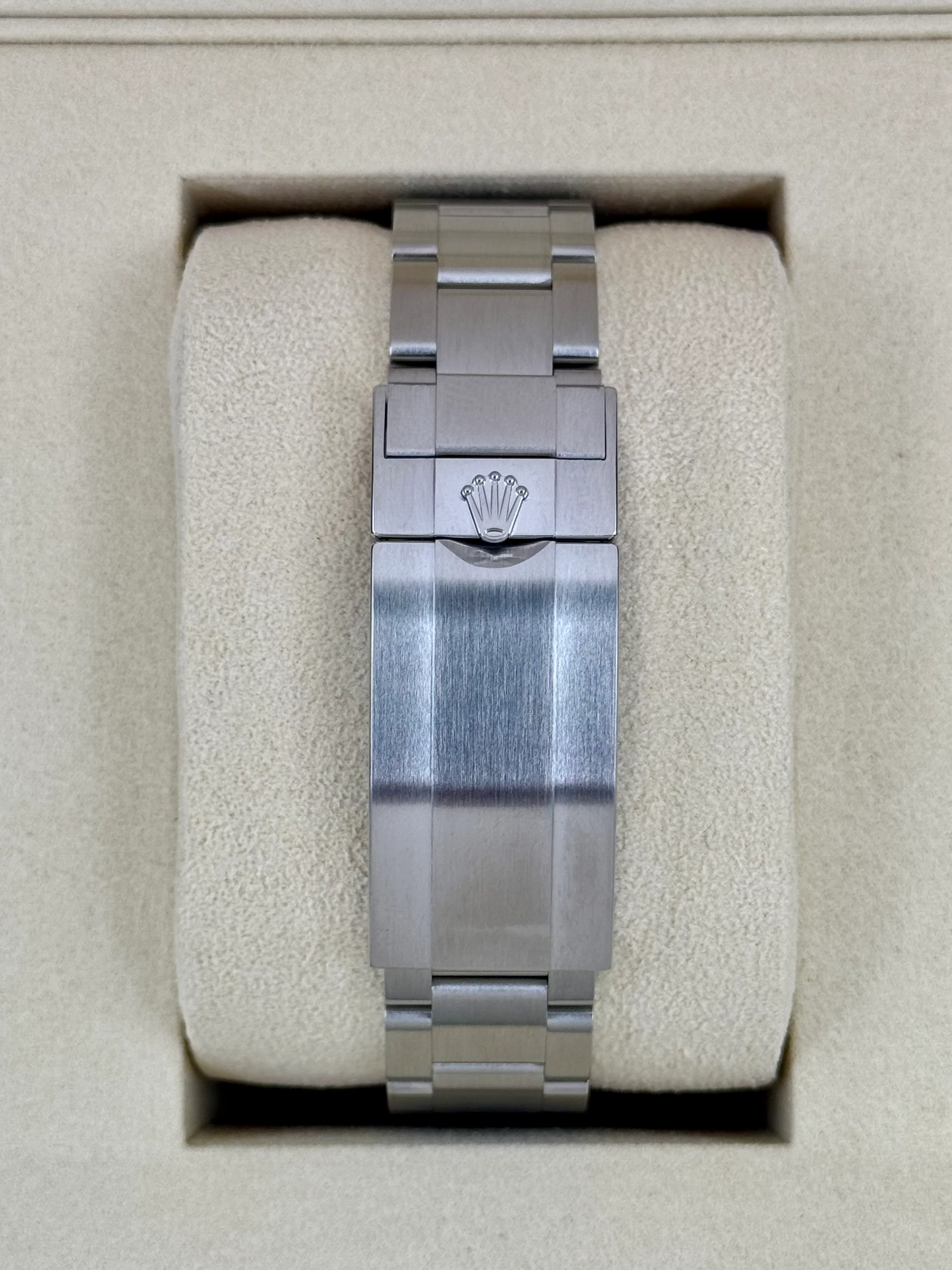 NEW 2025 Rolex Submariner 41mm 126610LN Stainless Steel Black Dial - Image 2