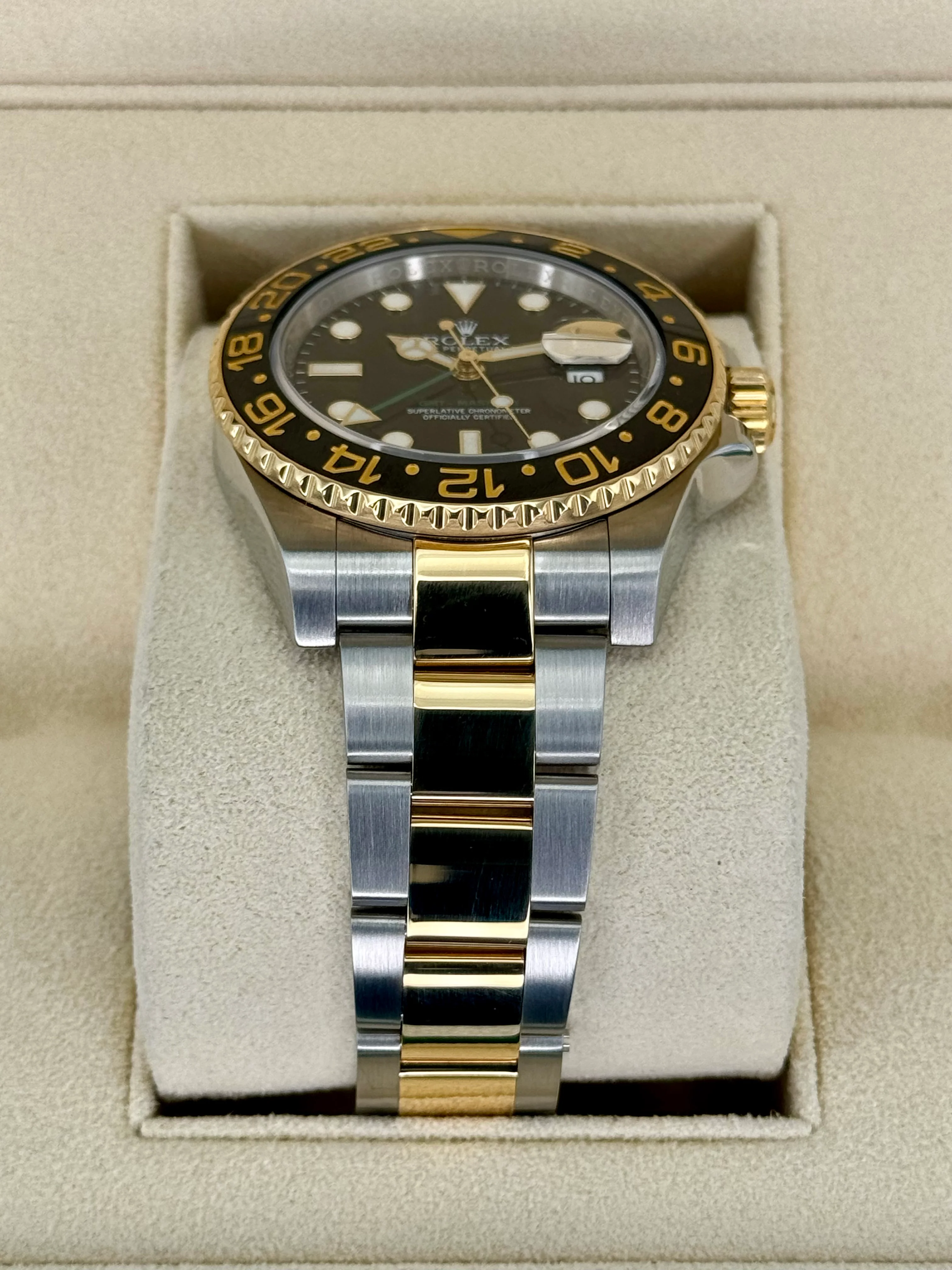 Rolex GMT-Master II 40mm 116713LN Two-Tone Black Dial - Image 3