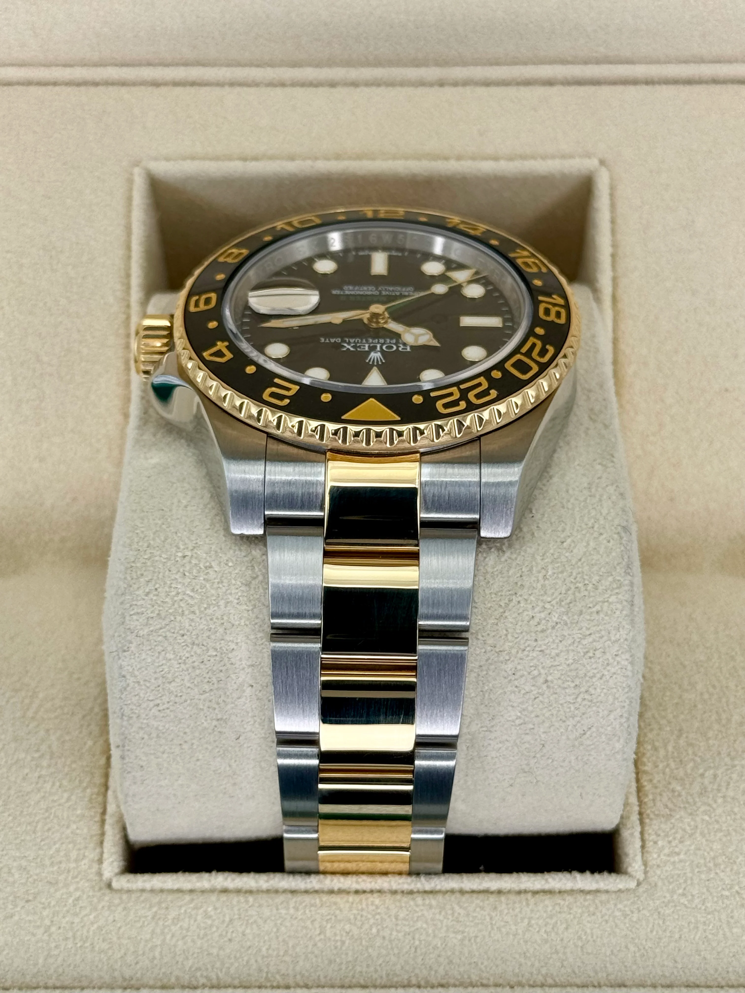 Rolex GMT-Master II 40mm 116713LN Two-Tone Black Dial - Image 4