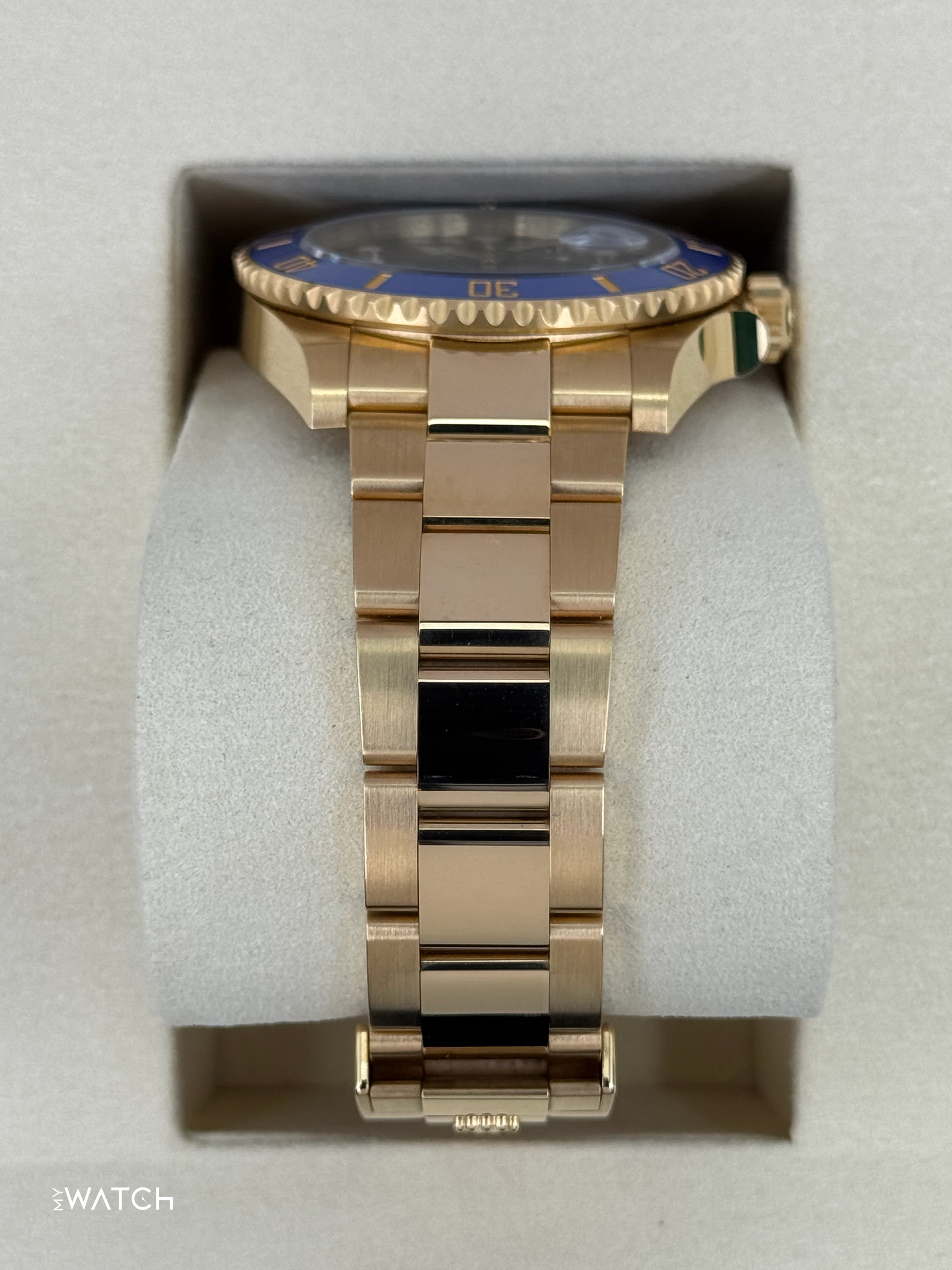 NEW 2025 Rolex Submariner "Bluesy" 41mm 126618LB Yellow Gold Blue Dial - Image 3