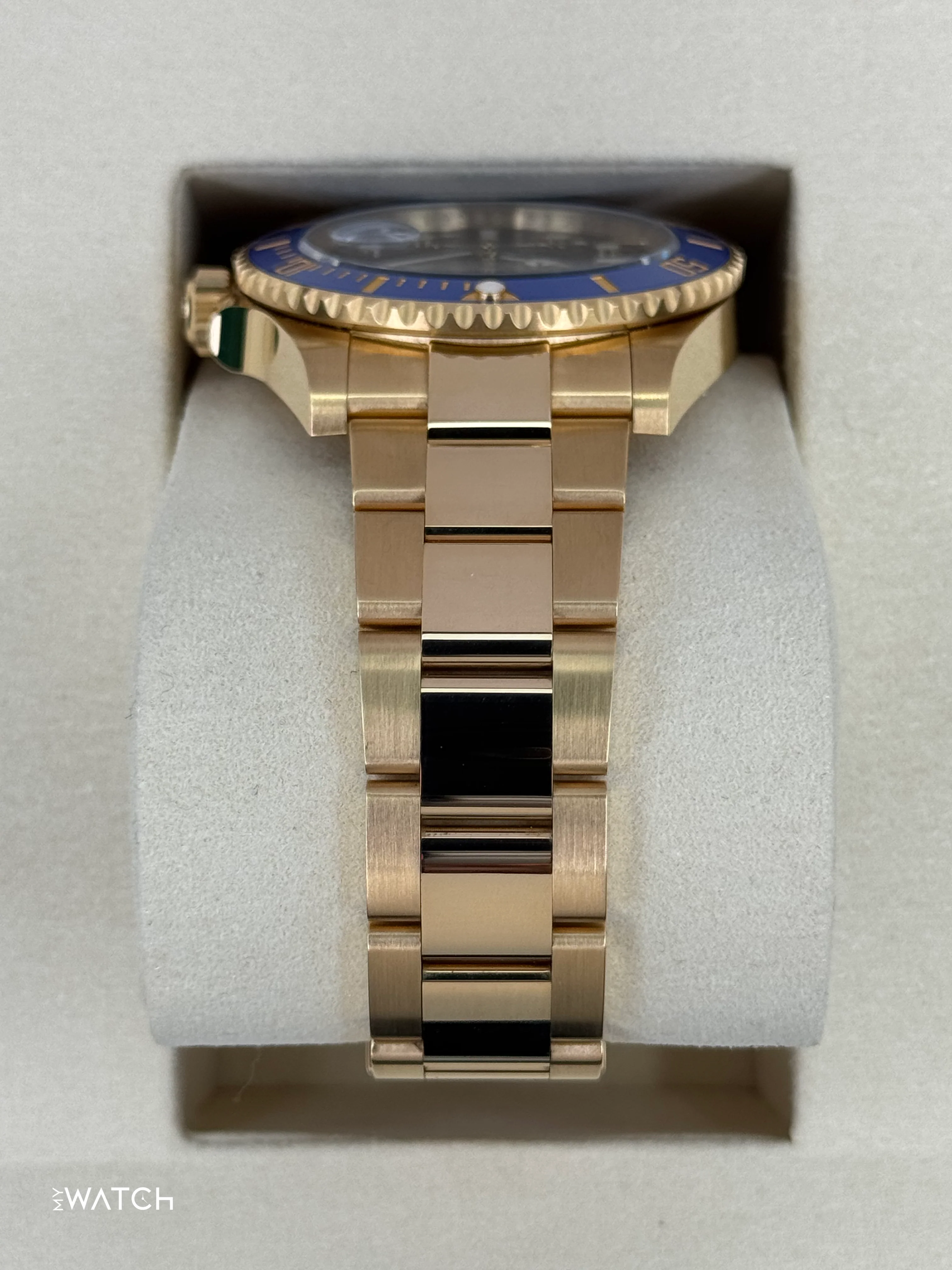 NEW 2025 Rolex Submariner "Bluesy" 41mm 126618LB Yellow Gold Blue Dial - Image 4
