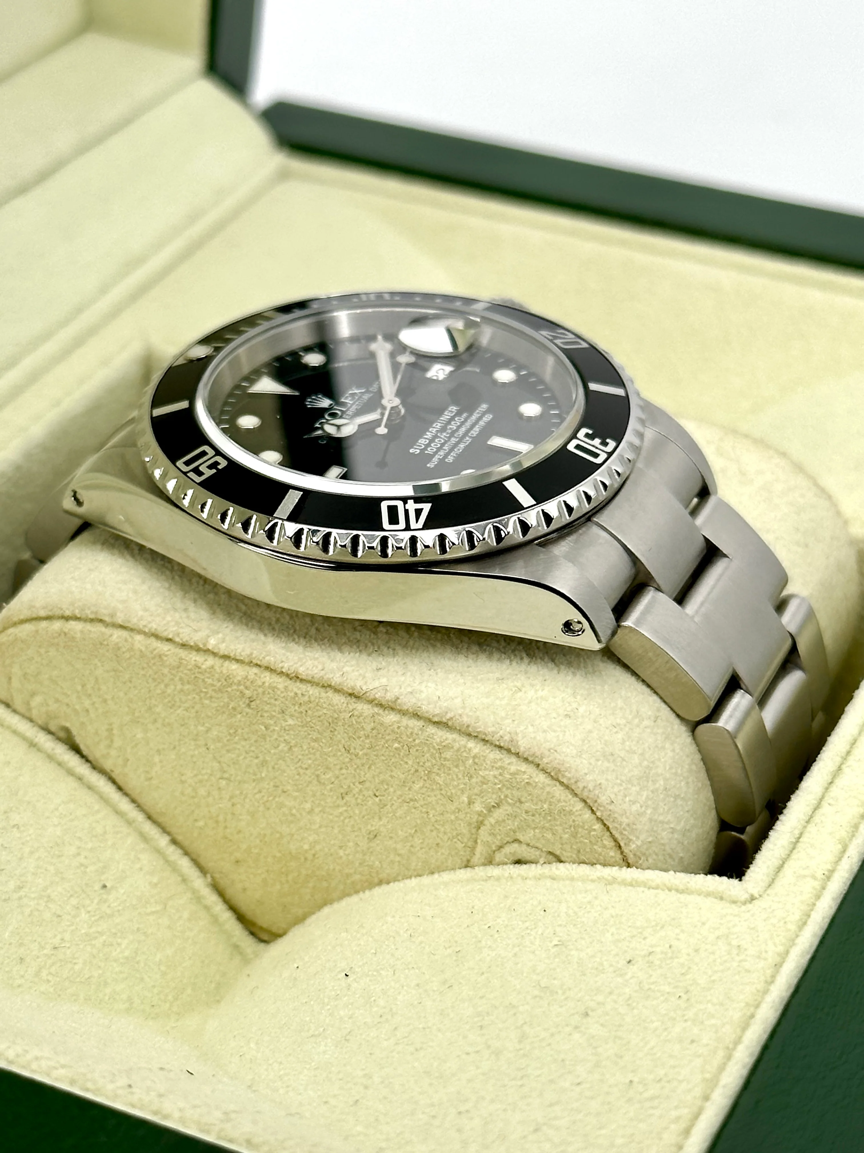 2002 Rolex Submariner Date 40mm 16610 Stainless Steel Black Dial - Image 6