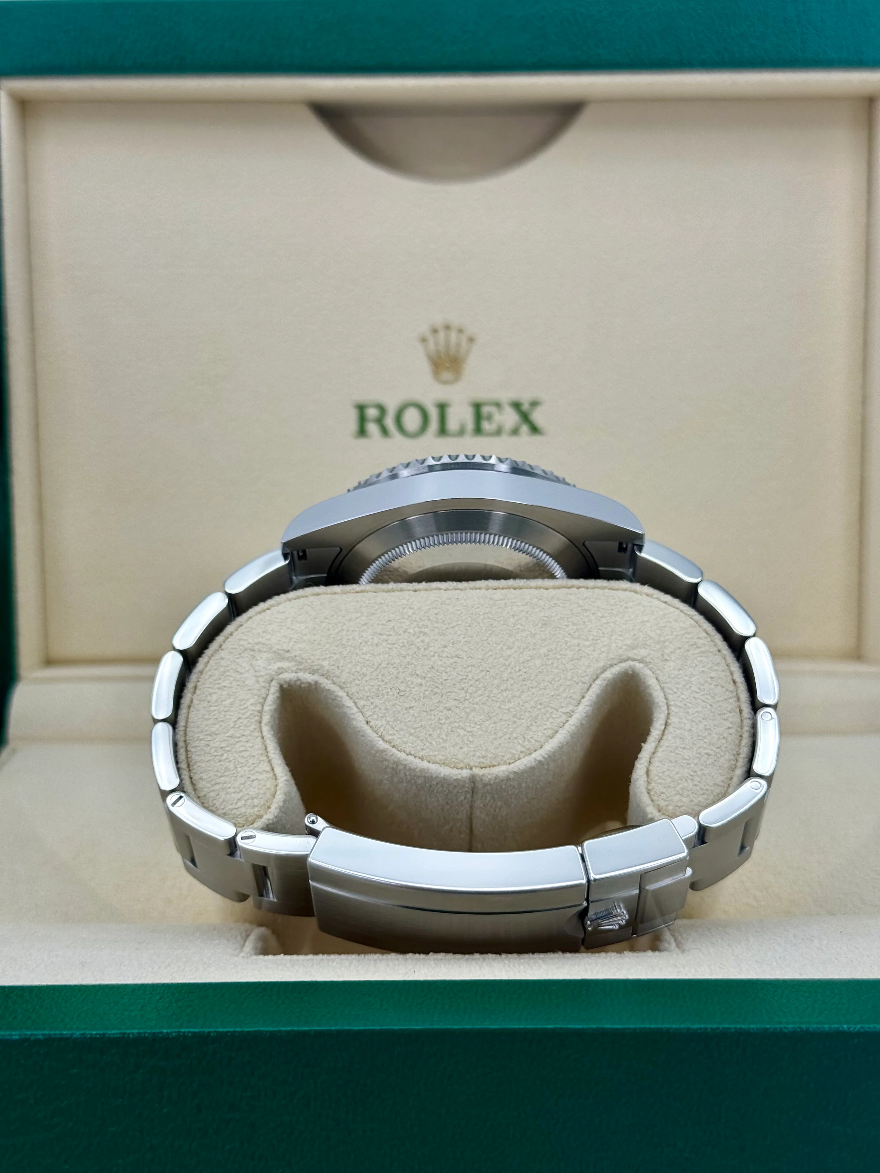 NEW 2024 Rolex Submariner 41mm 126610LN Stainless Steel Black Dial - Image 10