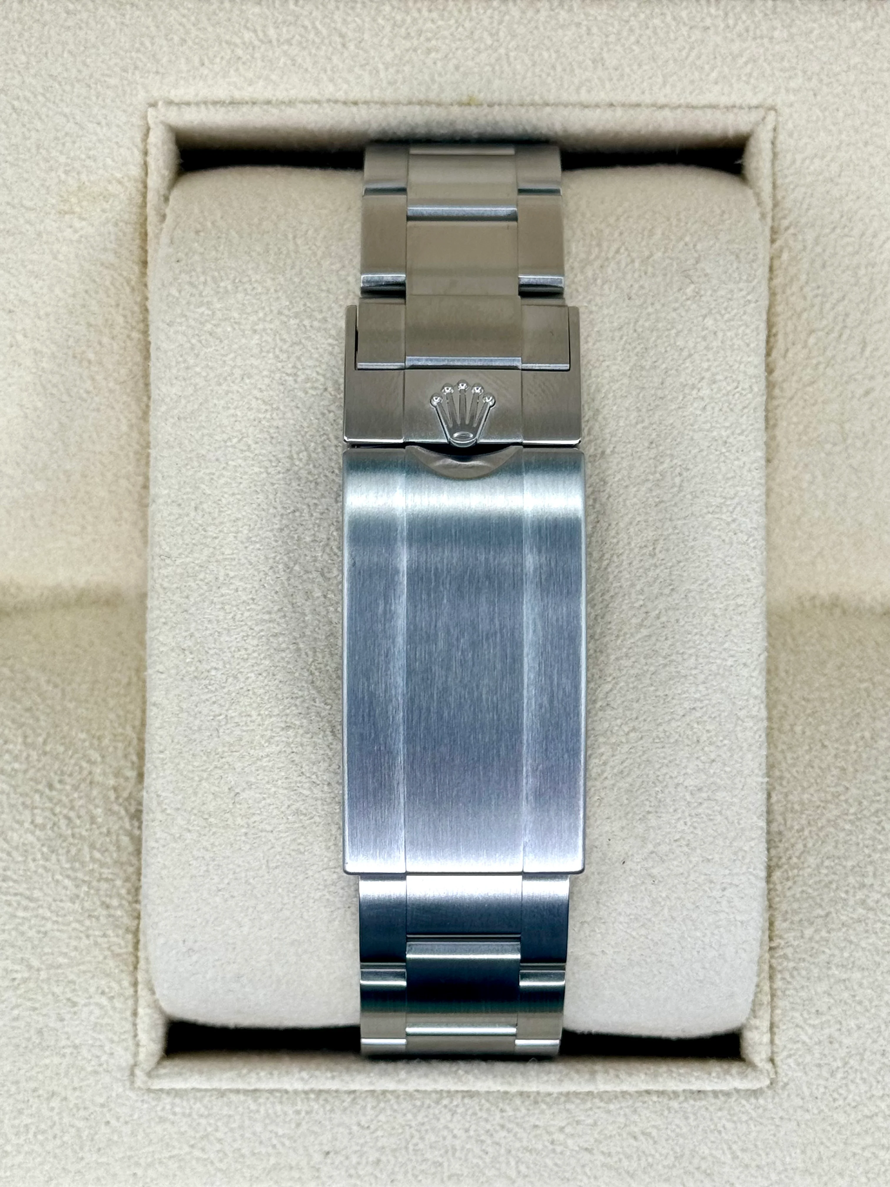 NEW 2024 Rolex Submariner 41mm 126610LN Stainless Steel Black Dial - Image 2