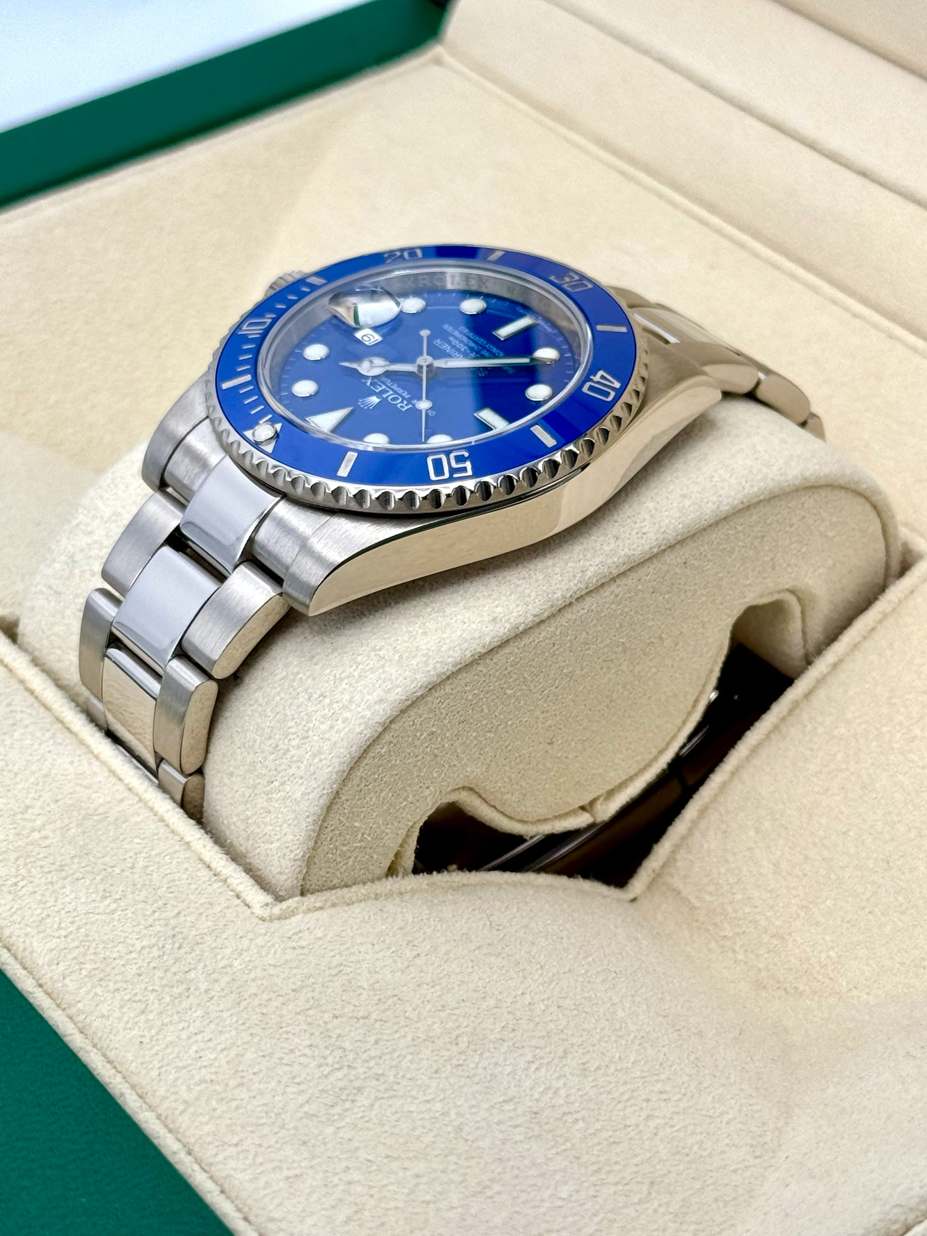 Rolex Submariner "Smurf" 40mm 116619LB White Gold Blue Dial - Image 7