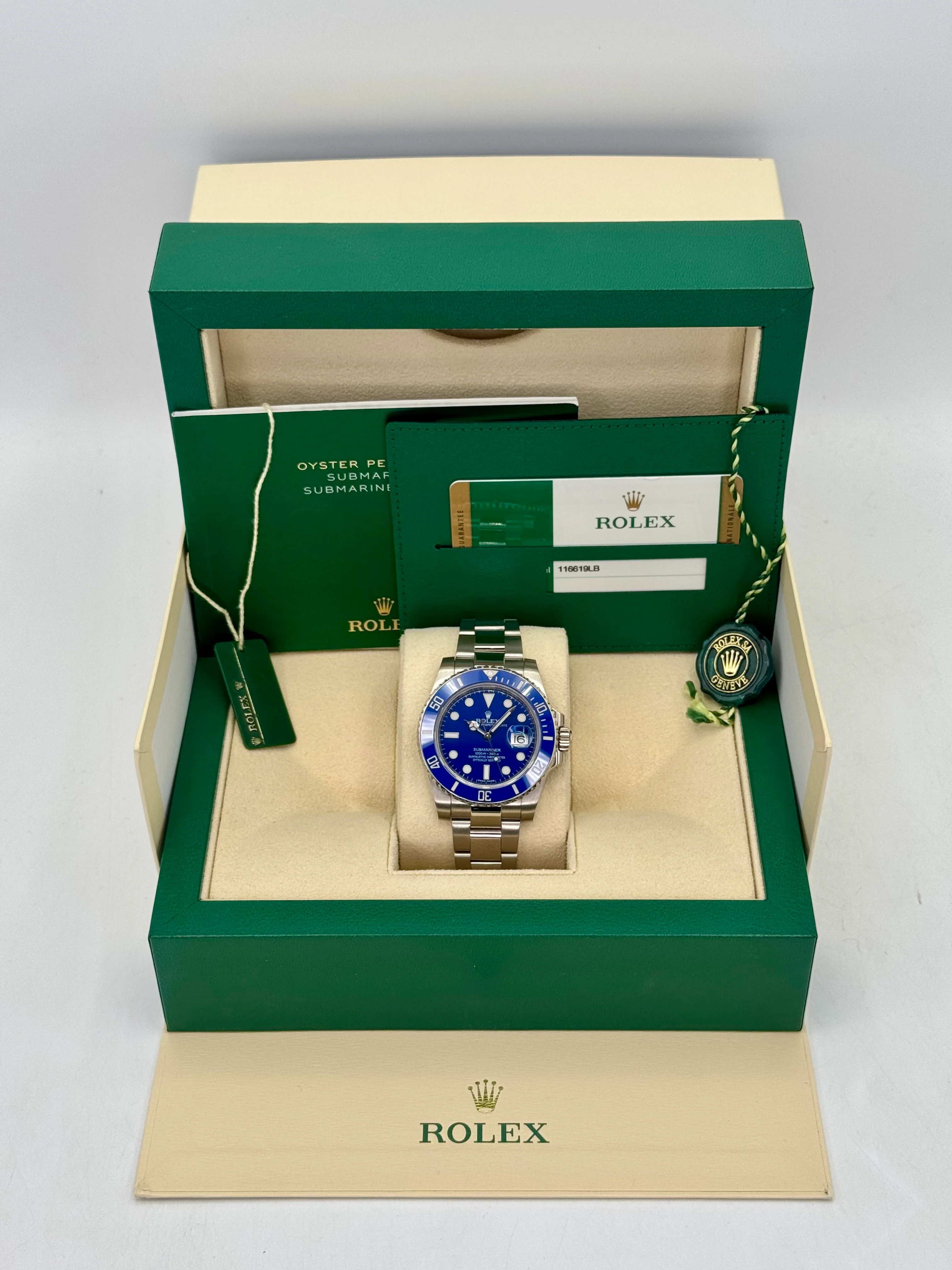 2017 Rolex Submariner "Smurf" 40mm 116619LB White Gold Blue Dial - Image 9