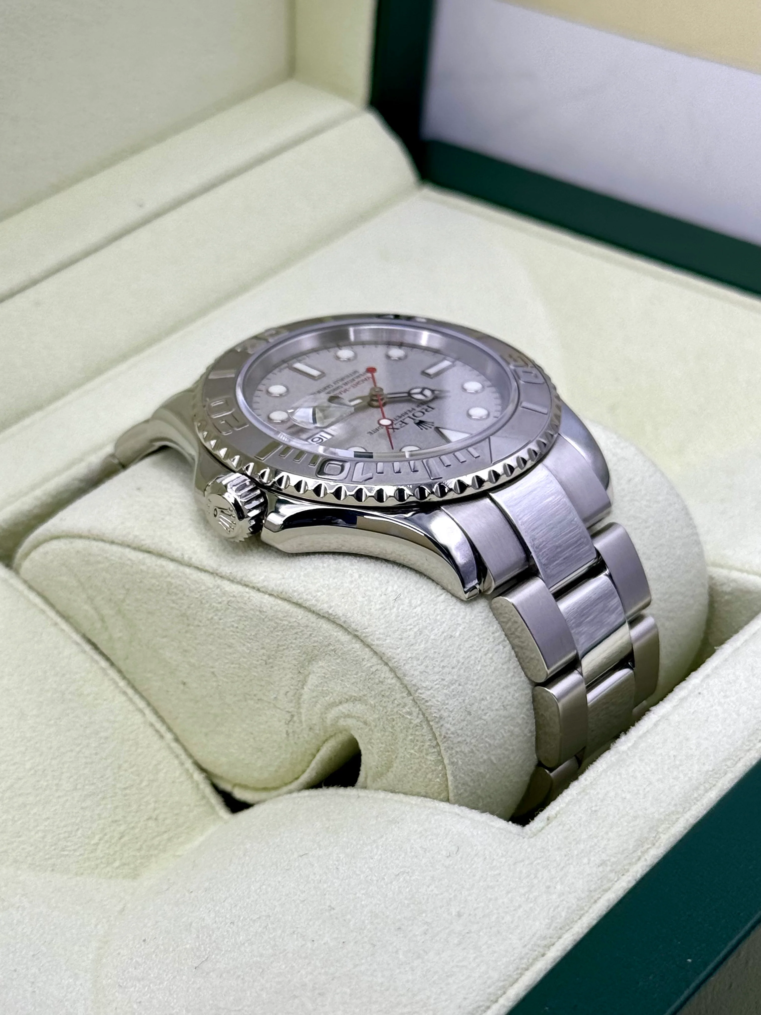Rolex Yacht-Master 40mm 16622 Platinum Bezel and Dial - Image 8