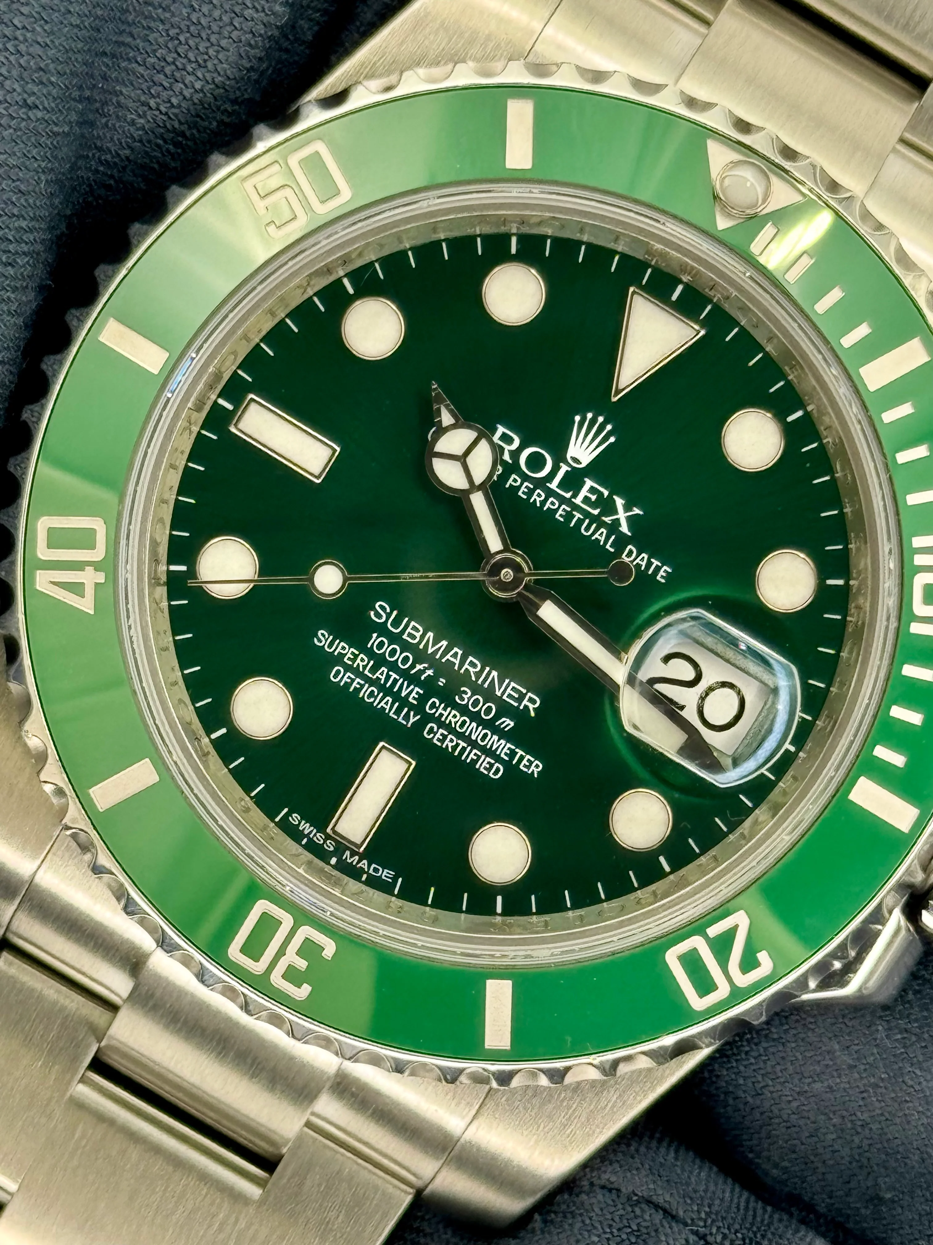 Submariner "Hulk" 40mm 116610LV Green Dial - Image 2