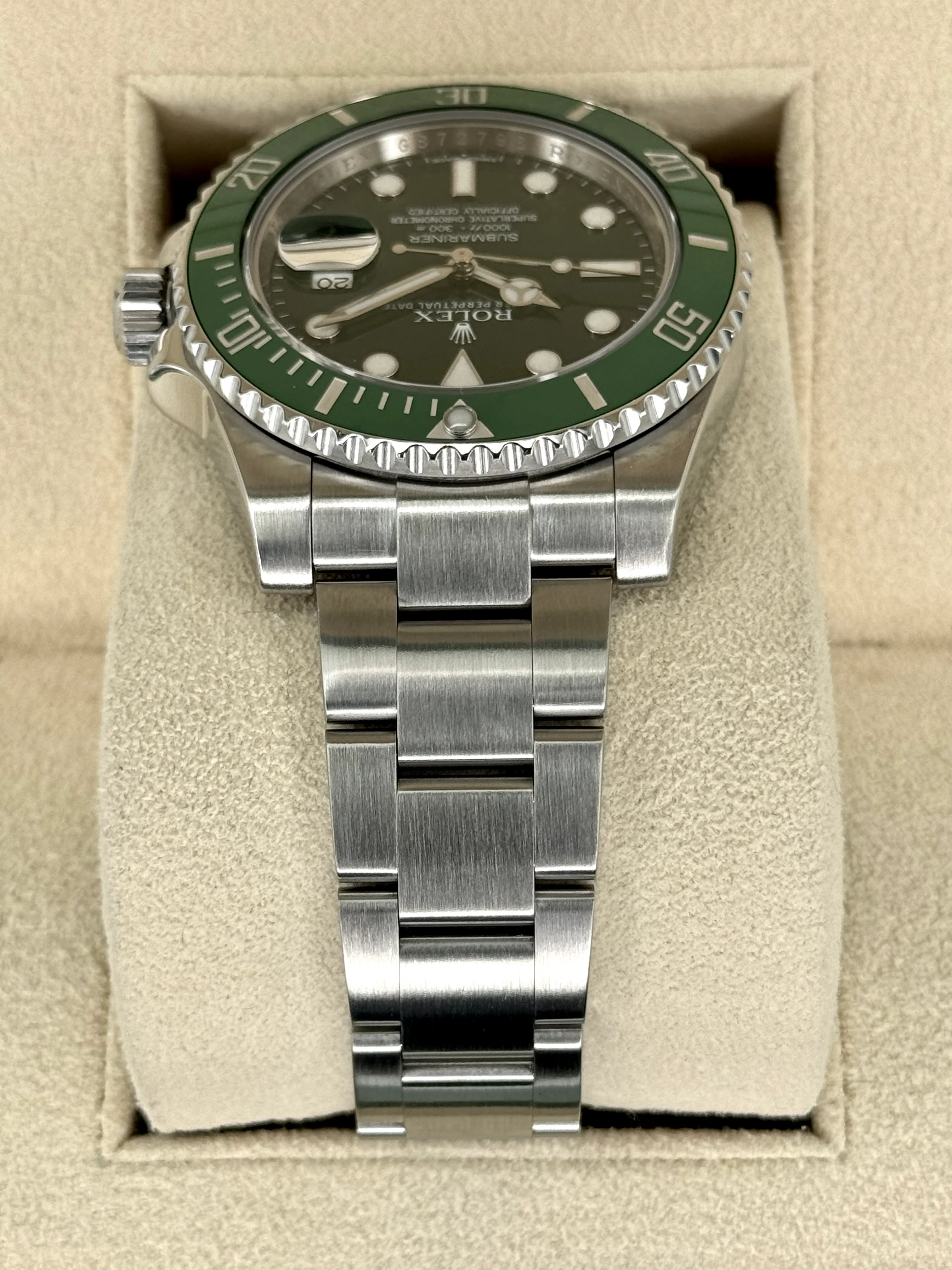 Submariner "Hulk" 40mm 116610LV Green Dial - Image 5