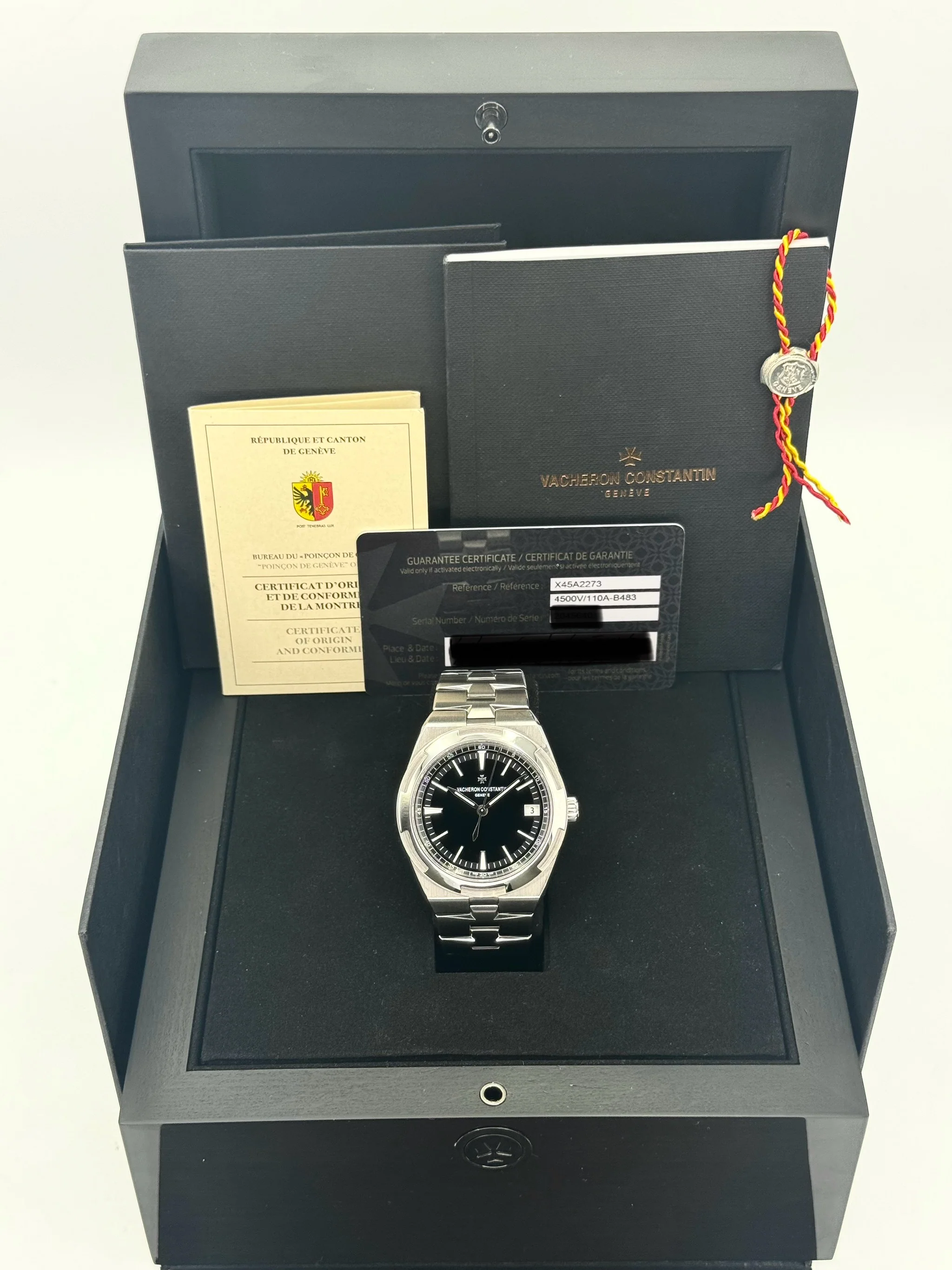 2021 Vacheron Constantin Overseas 41mm 4500V Stainless Black Dial - Image 9